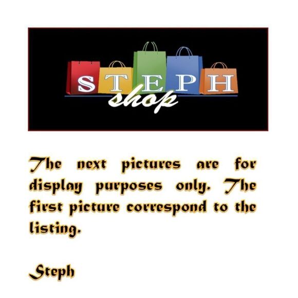 ⭐️Host Pick⭐️ Pyramid Shaped Tassel Leather Wristlet/Clutch - Picture 2 of 15